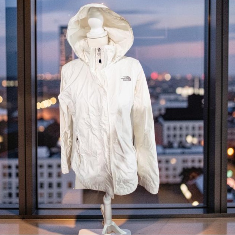 The North Face Women's Hooded Cream Jacket GUC - Picture 5 of 11
